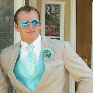 Meet your Posher, Rhett